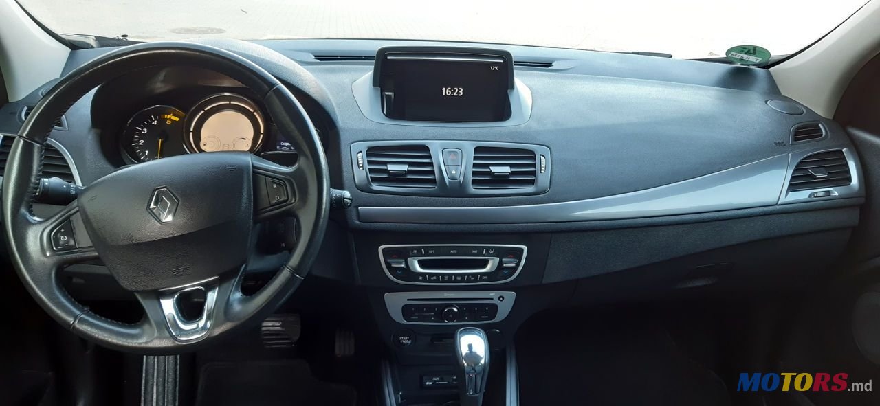 2015' Renault Megane photo #4