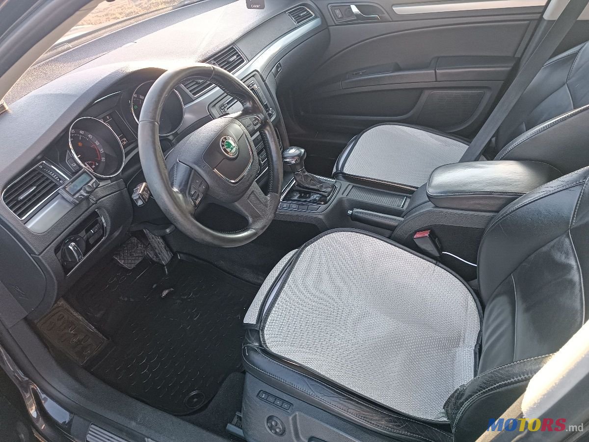 2008' Skoda Superb photo #5