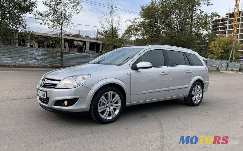 2009' Opel Astra photo #1