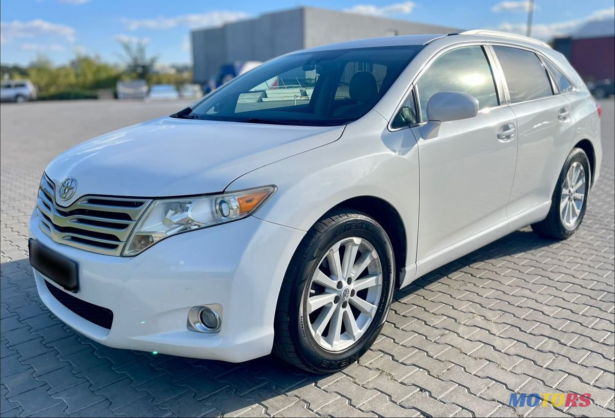2009' Toyota Venza photo #2