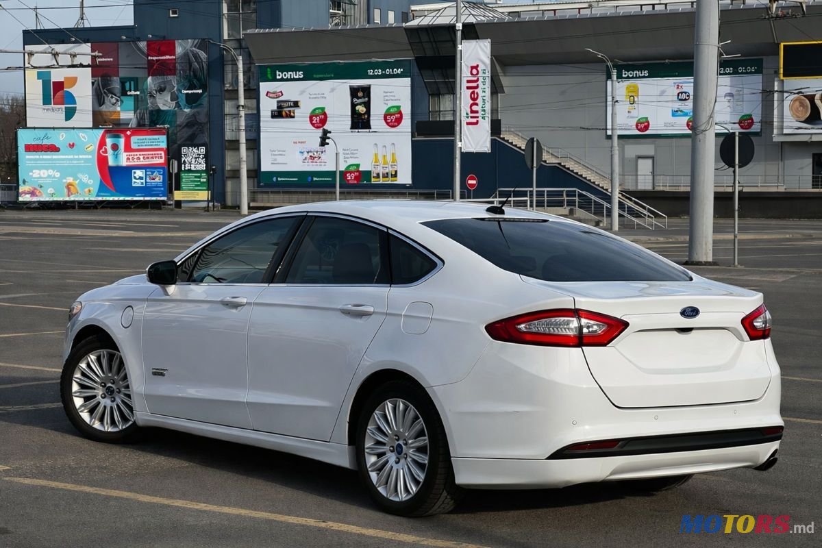 2016' Ford Fusion photo #3