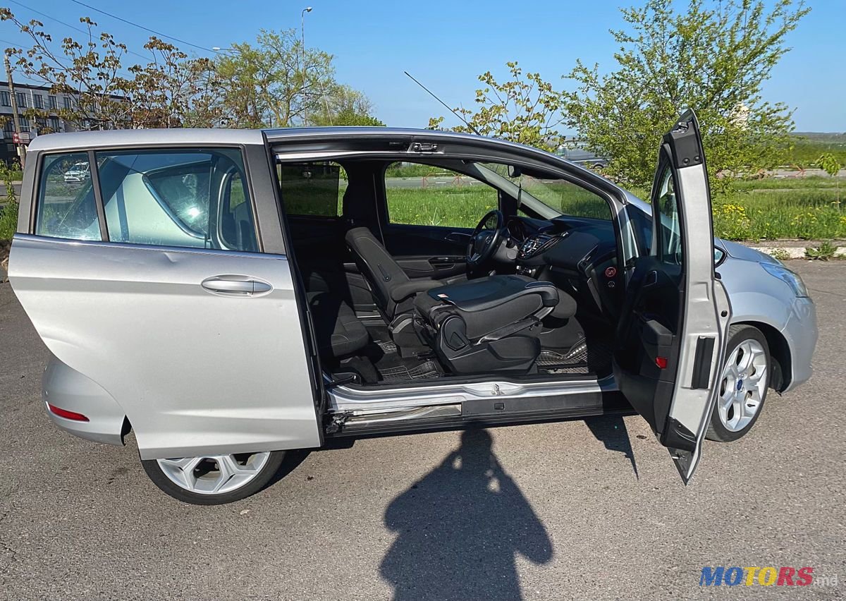 2012' Ford B-MAX photo #6