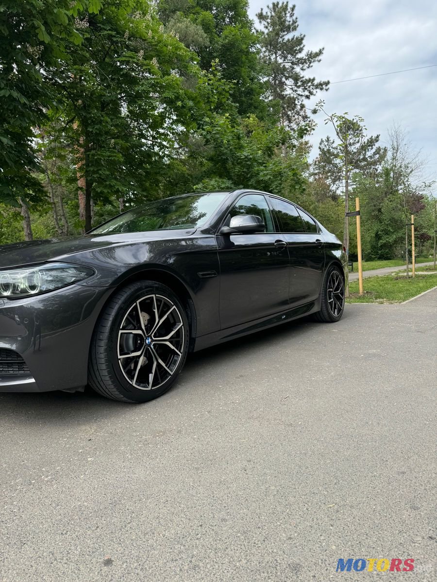 2014' BMW 5 Series photo #3