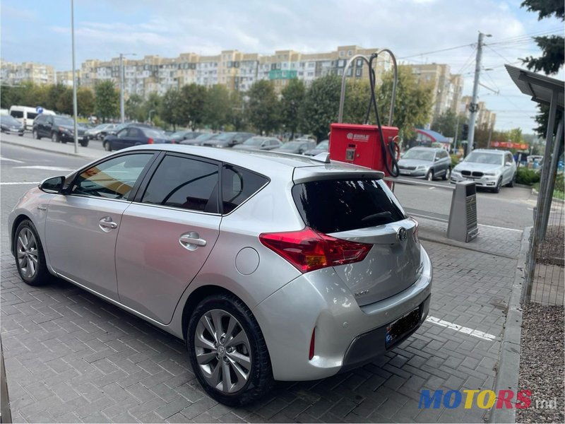 2014' Toyota Auris photo #4