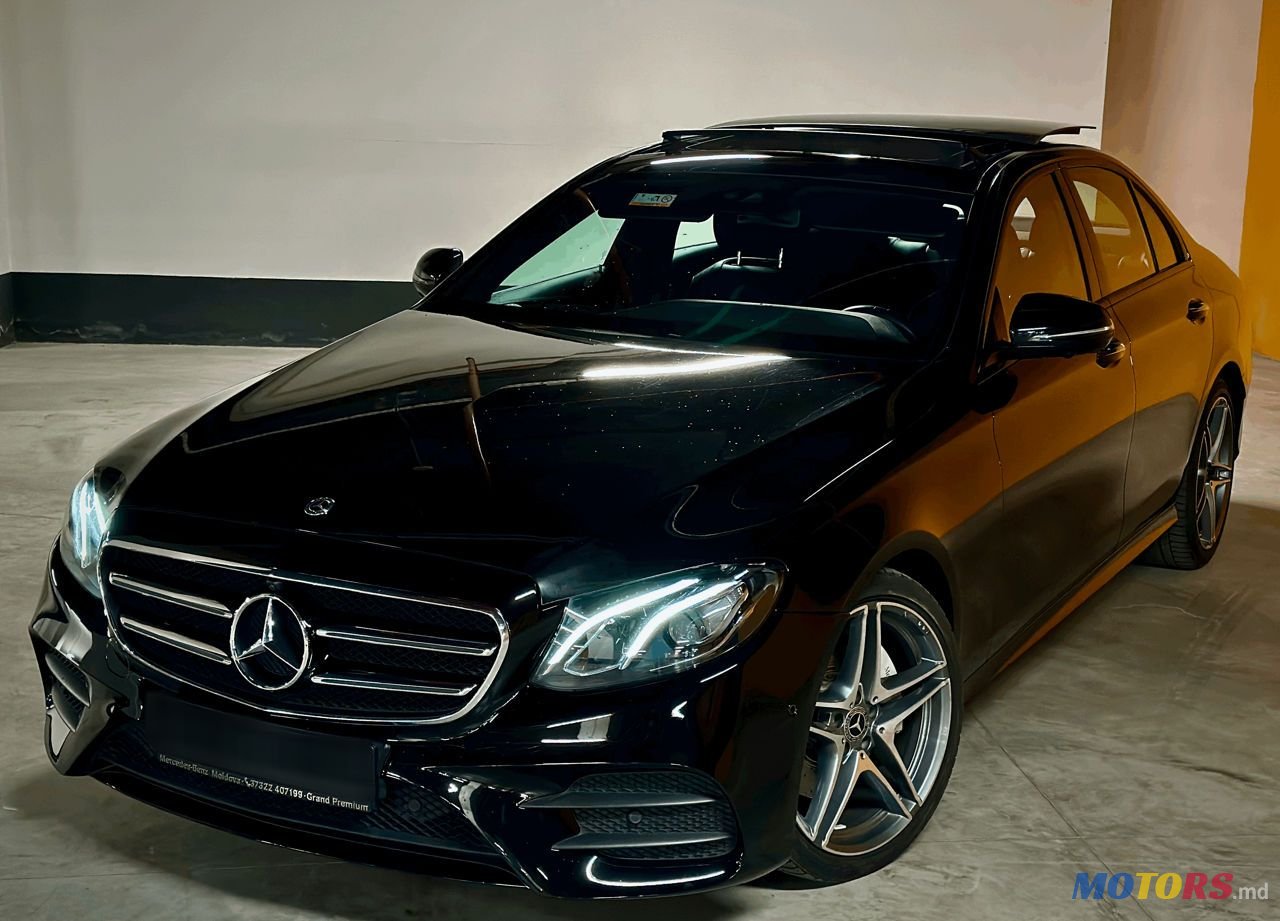 2019' Mercedes-Benz E Класс photo #2
