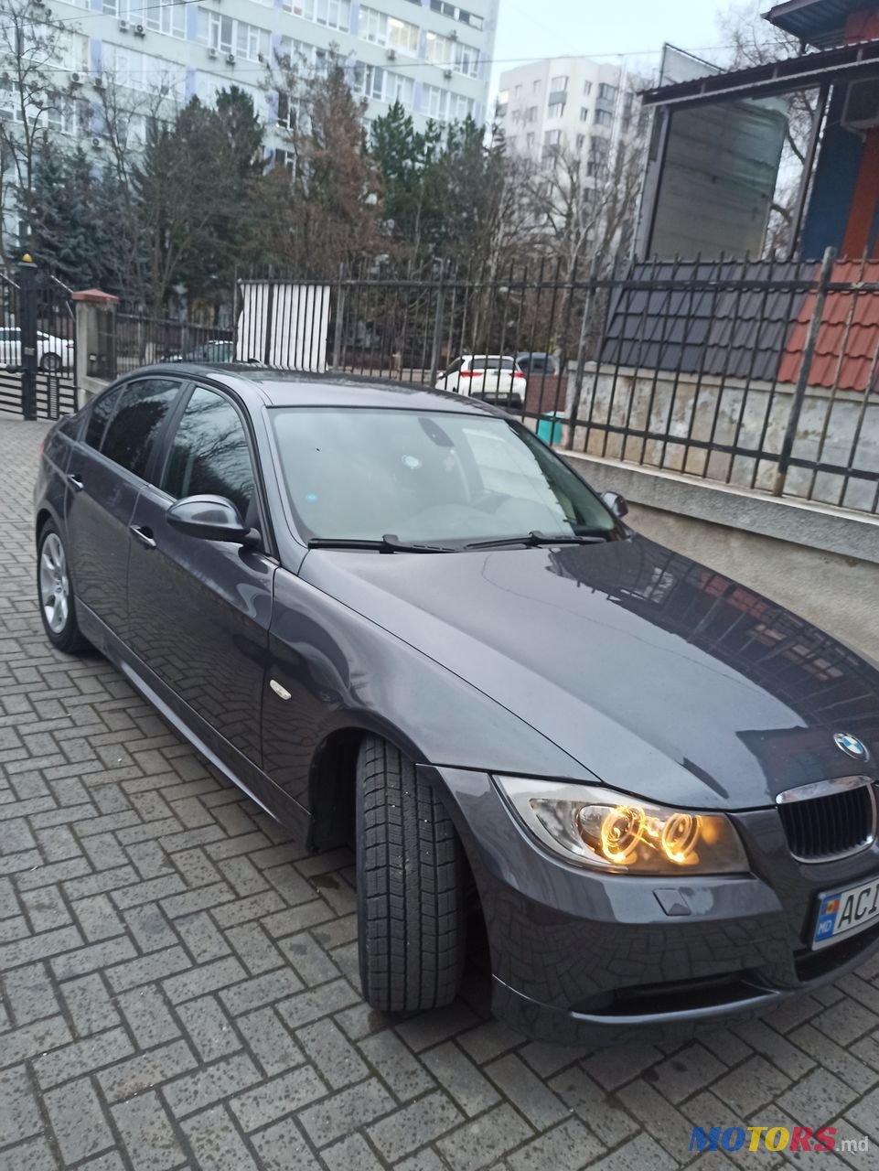 2008' BMW 3 Series photo #1