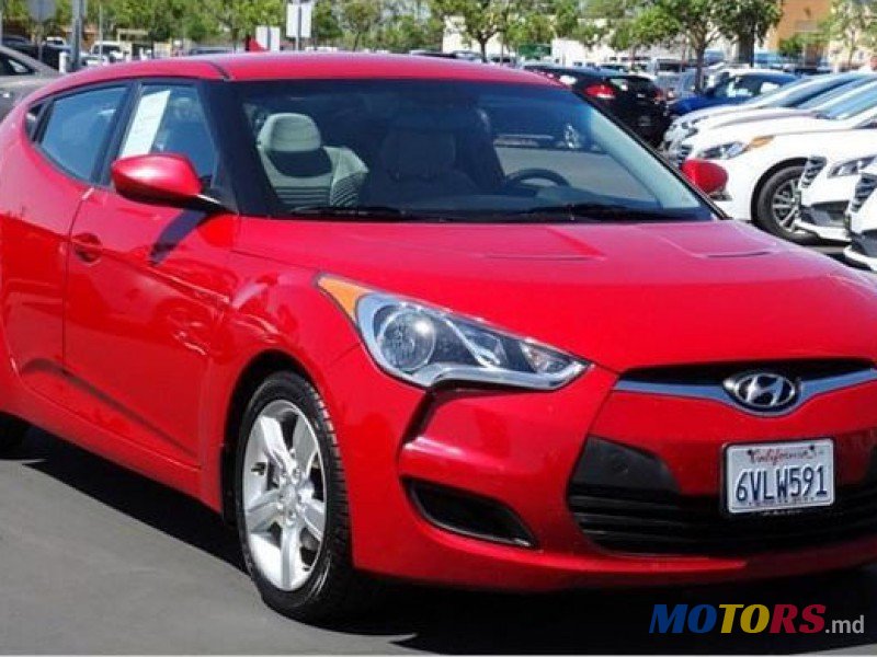 2012' Hyundai Santa Fe photo #1