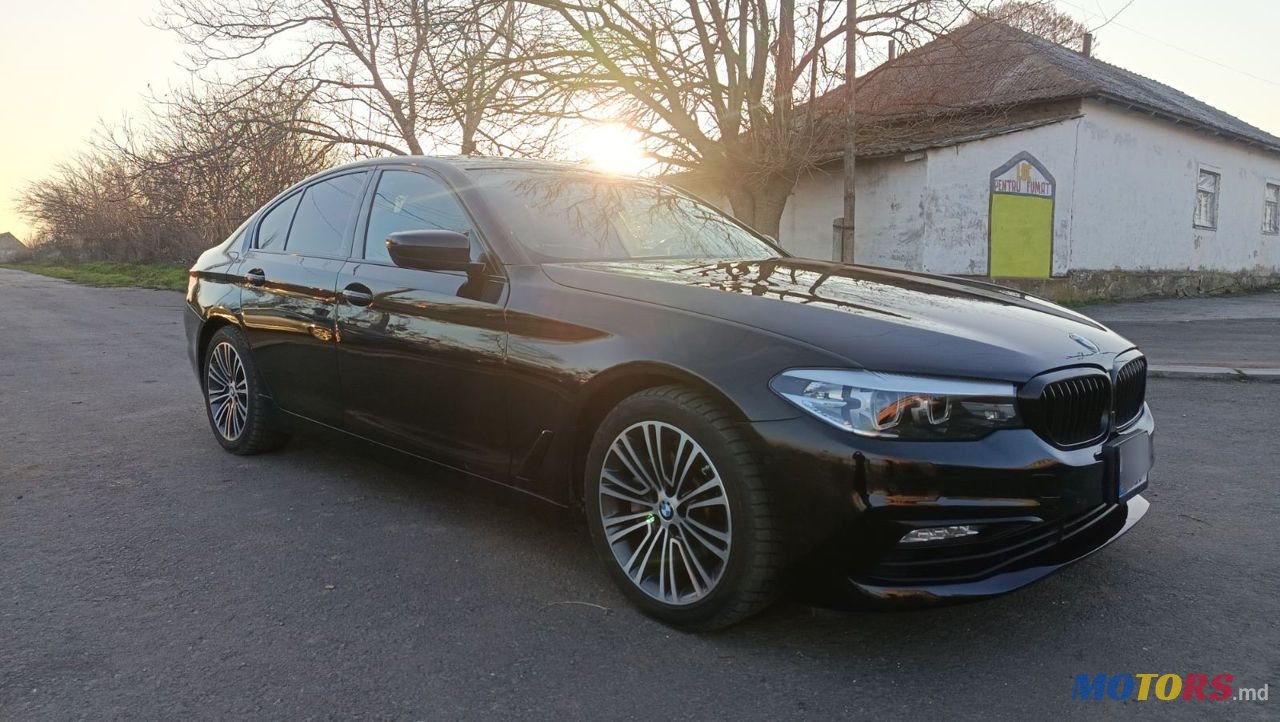 2017' BMW 5 Series photo #3