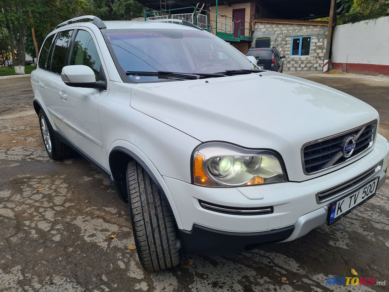 2011' Volvo XC90 photo #2