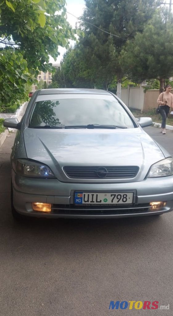 2005' Opel Astra photo #4