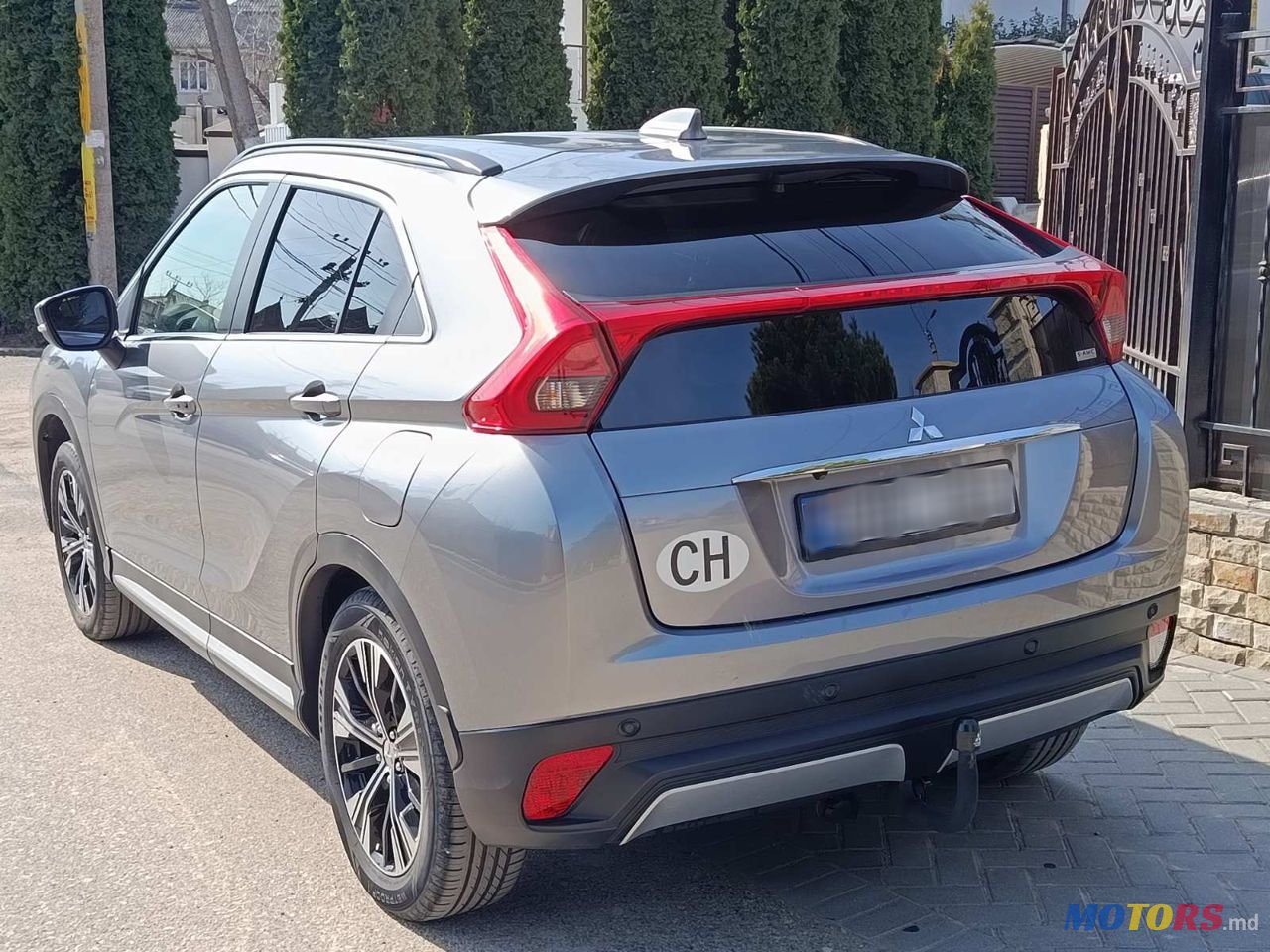 2019' Mitsubishi Eclipse Cross photo #4