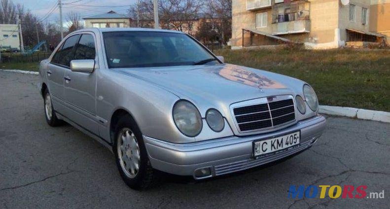 1999' Mercedes-Benz E photo #1