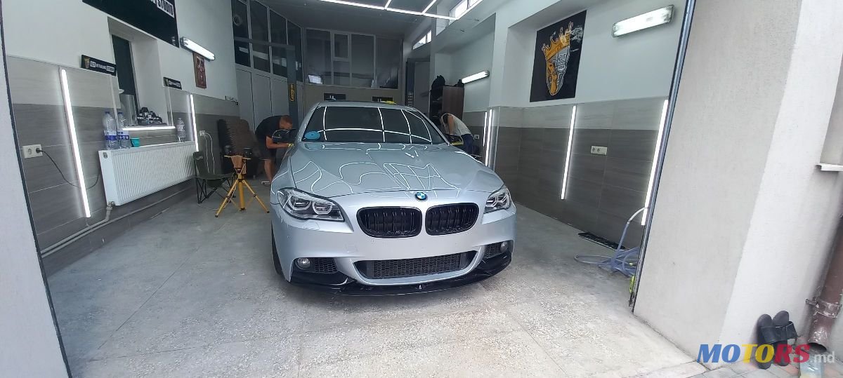 2015' BMW 5 Series photo #1