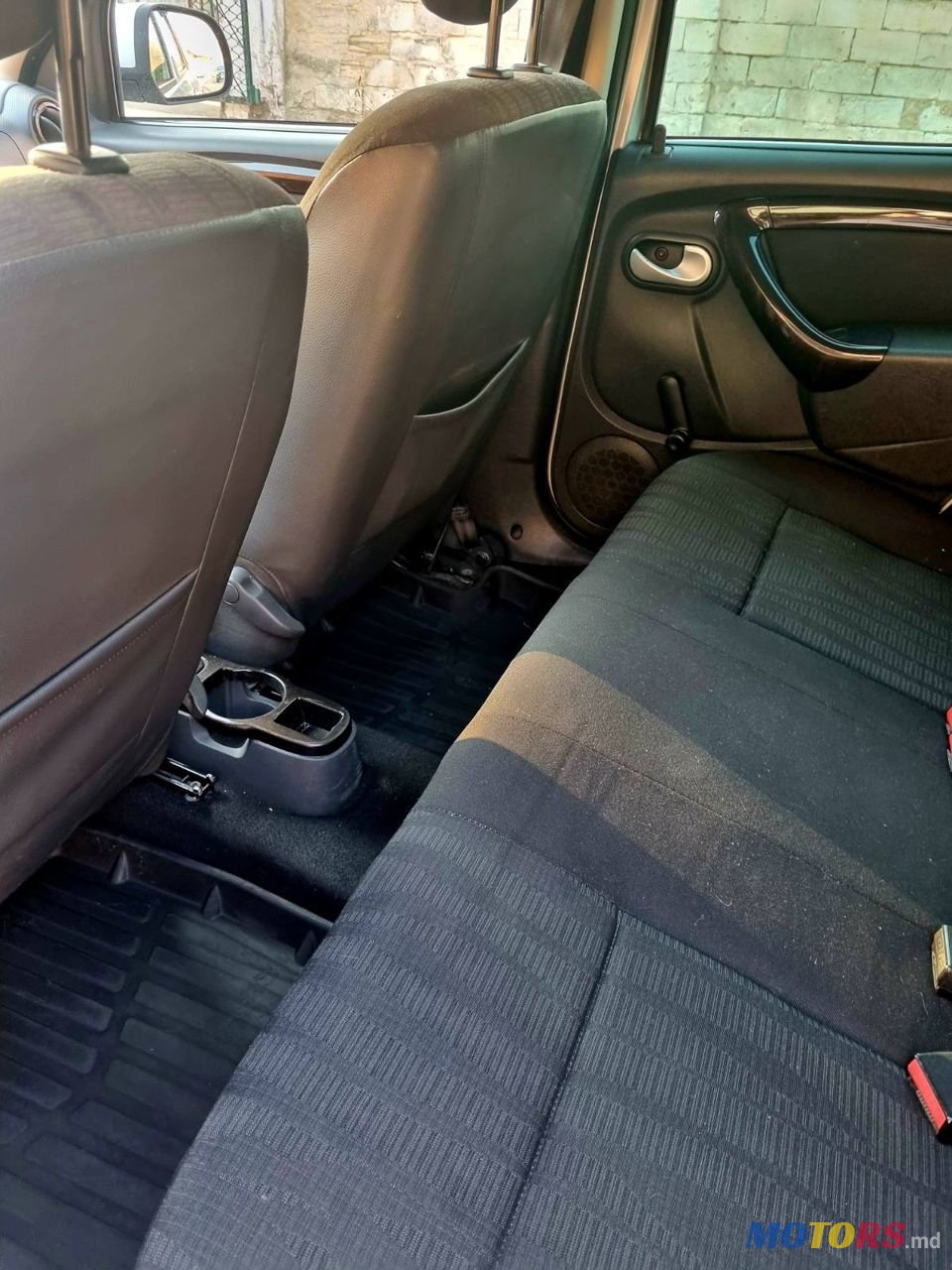 2011' Dacia Duster photo #6