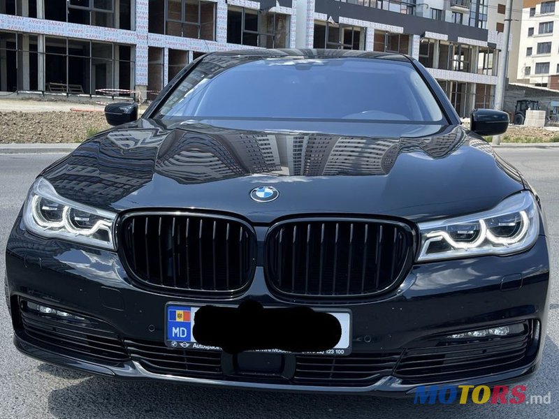 2018' BMW 7 Series photo #2