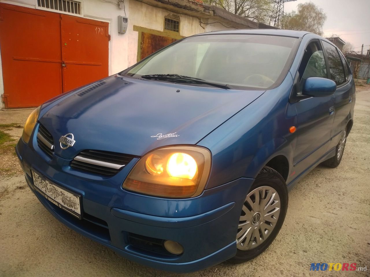 2002' Nissan Almera photo #2