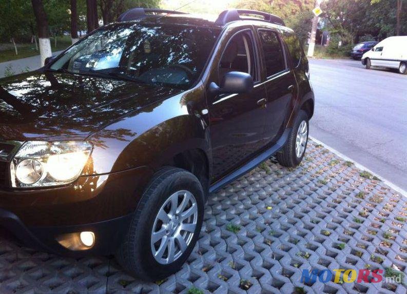 2012' Dacia Duster photo #2