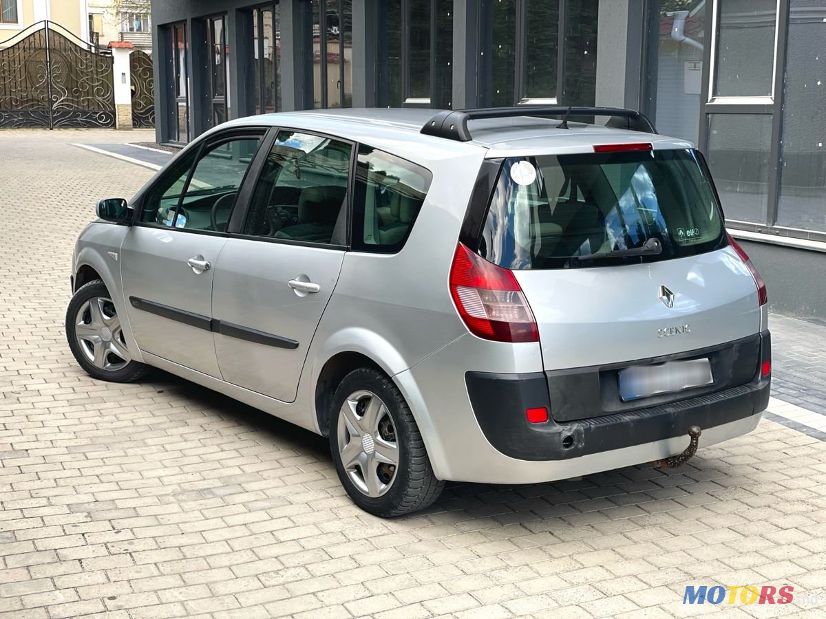 2005' Renault Grand Scenic photo #4