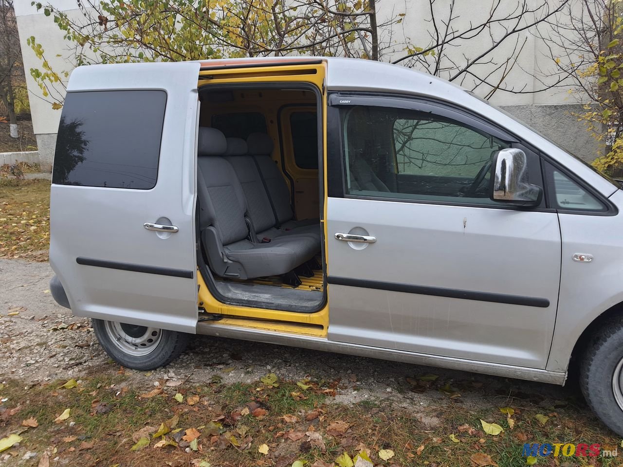 2006' Volkswagen Caddy photo #4