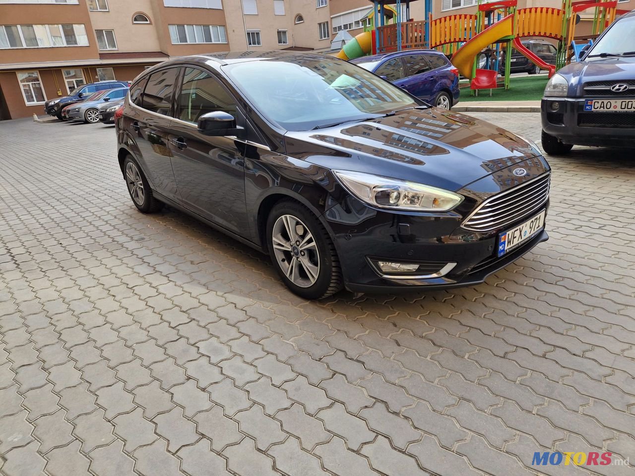 2017' Ford Focus photo #5