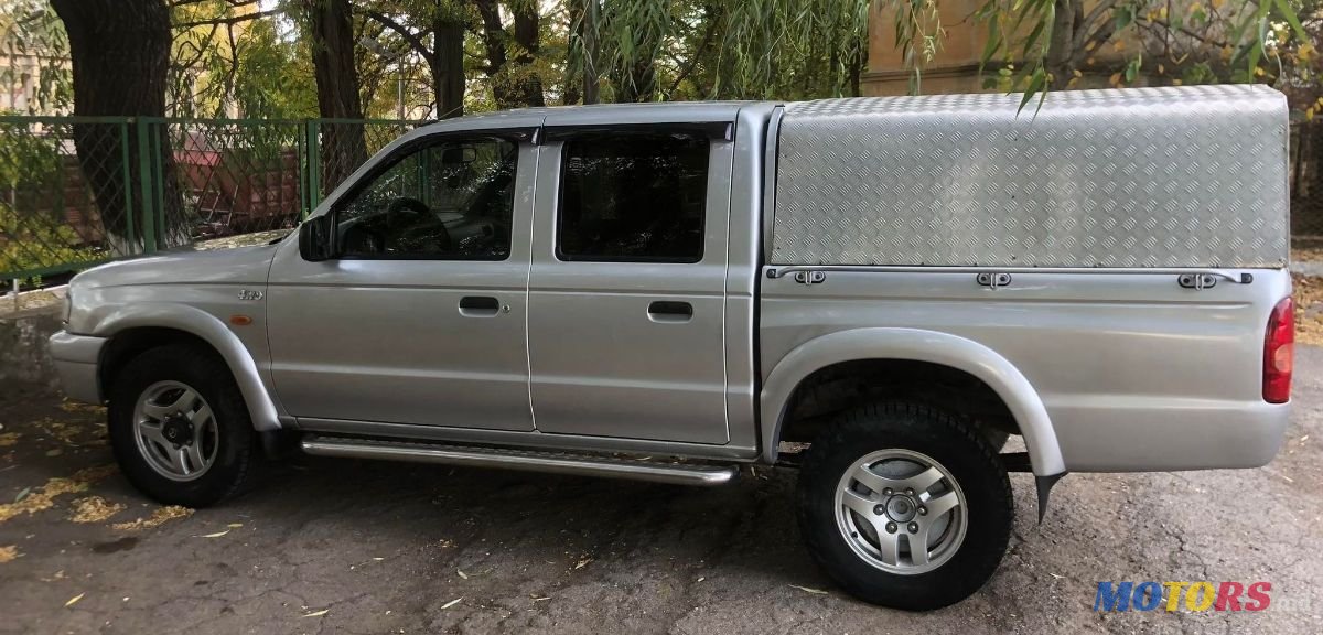 2002' Mazda BT-50 photo #5