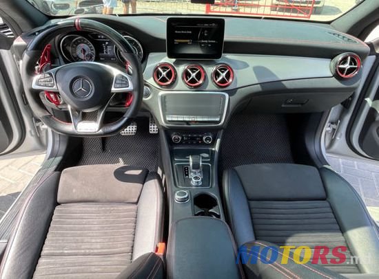 2018' Mercedes-Benz CLA photo #3