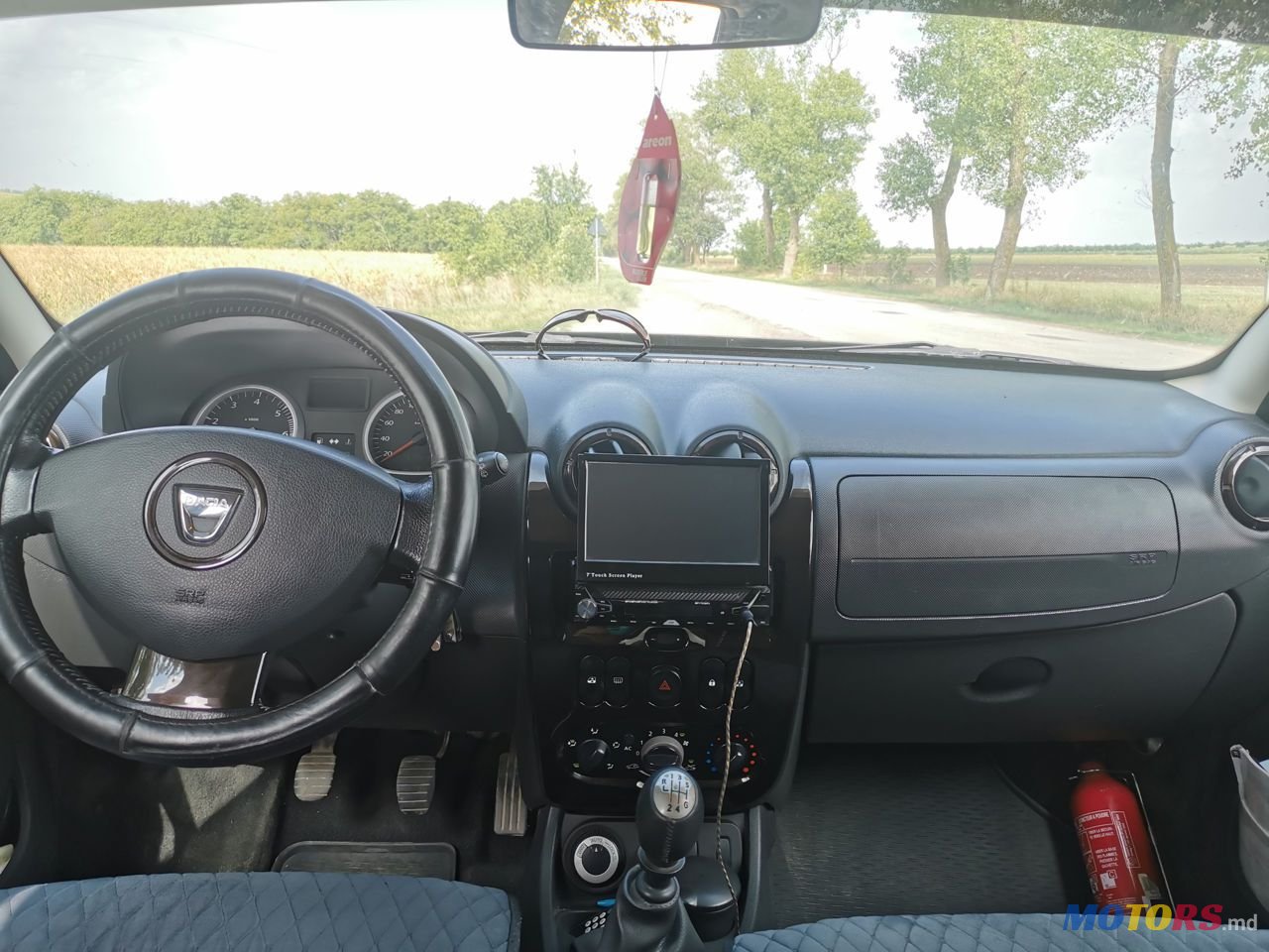 2010' Dacia Duster photo #5