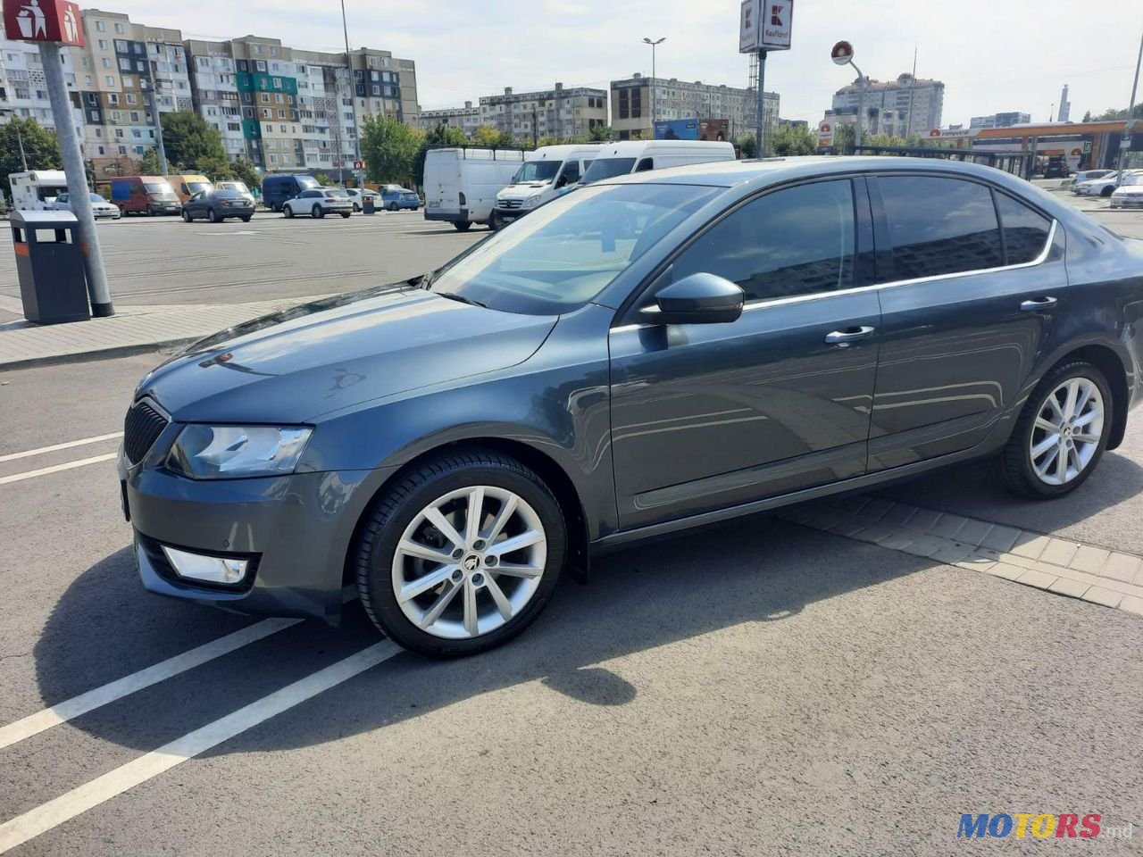 2014' Skoda Octavia photo #6