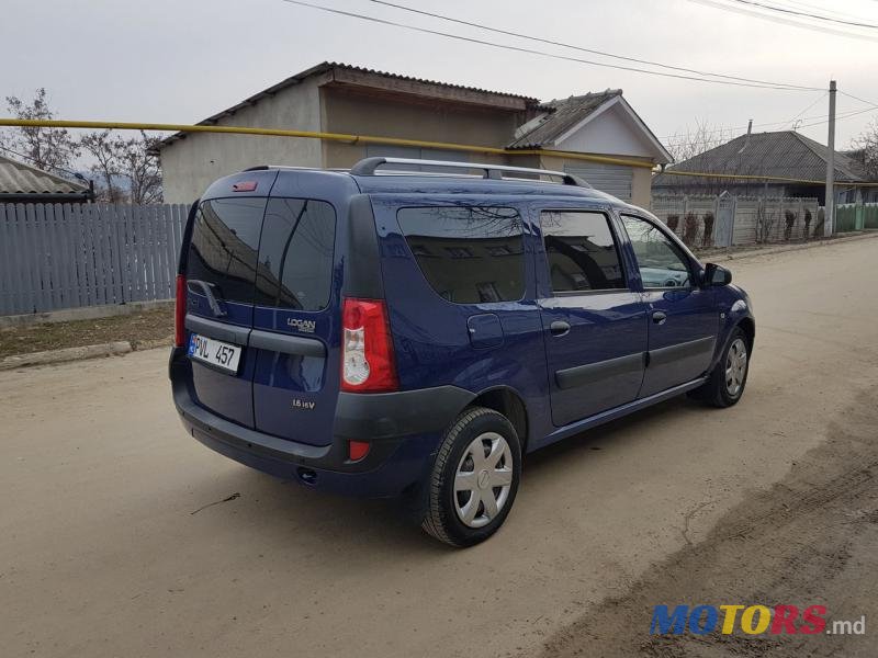 2008' Dacia Logan photo #2
