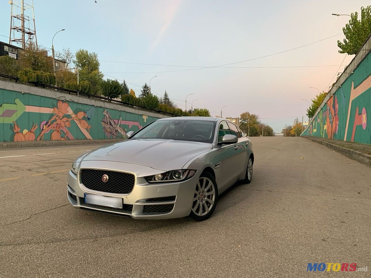 2016' Jaguar XE photo #1