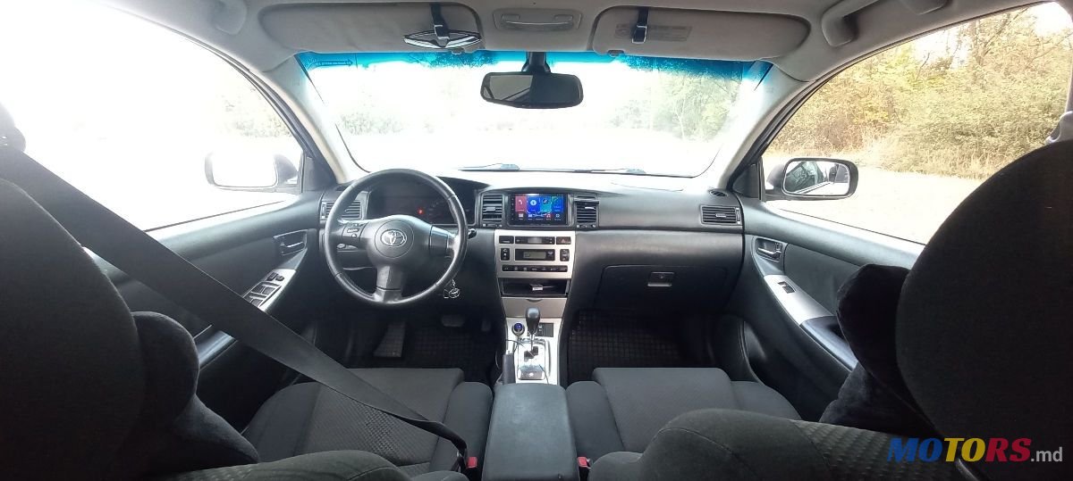 2005' Toyota Corolla photo #5