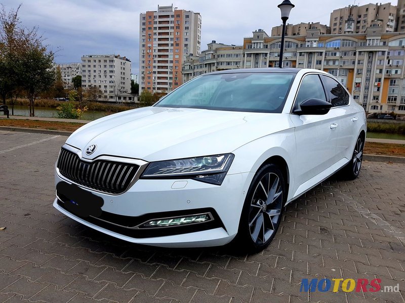 2020' Skoda Superb photo #1