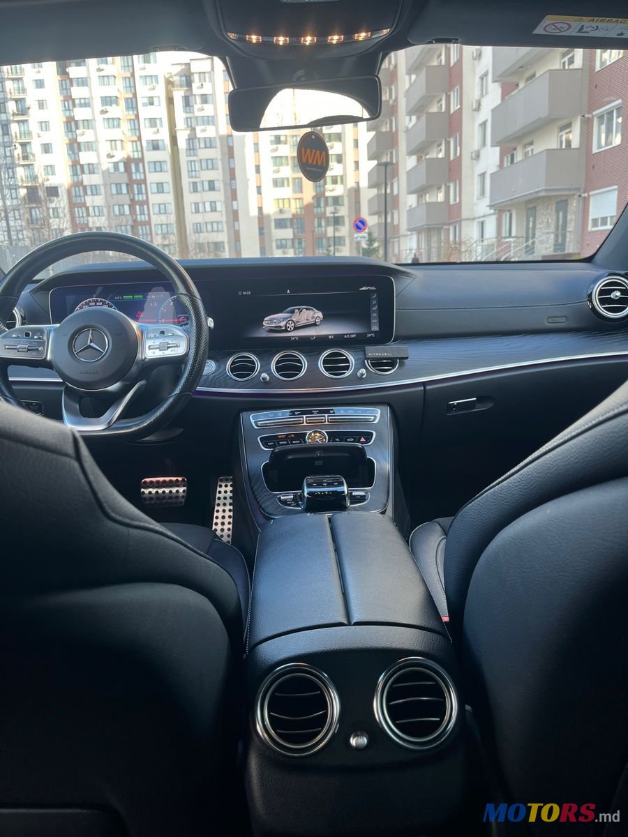 2020' Mercedes-Benz E-Class photo #4