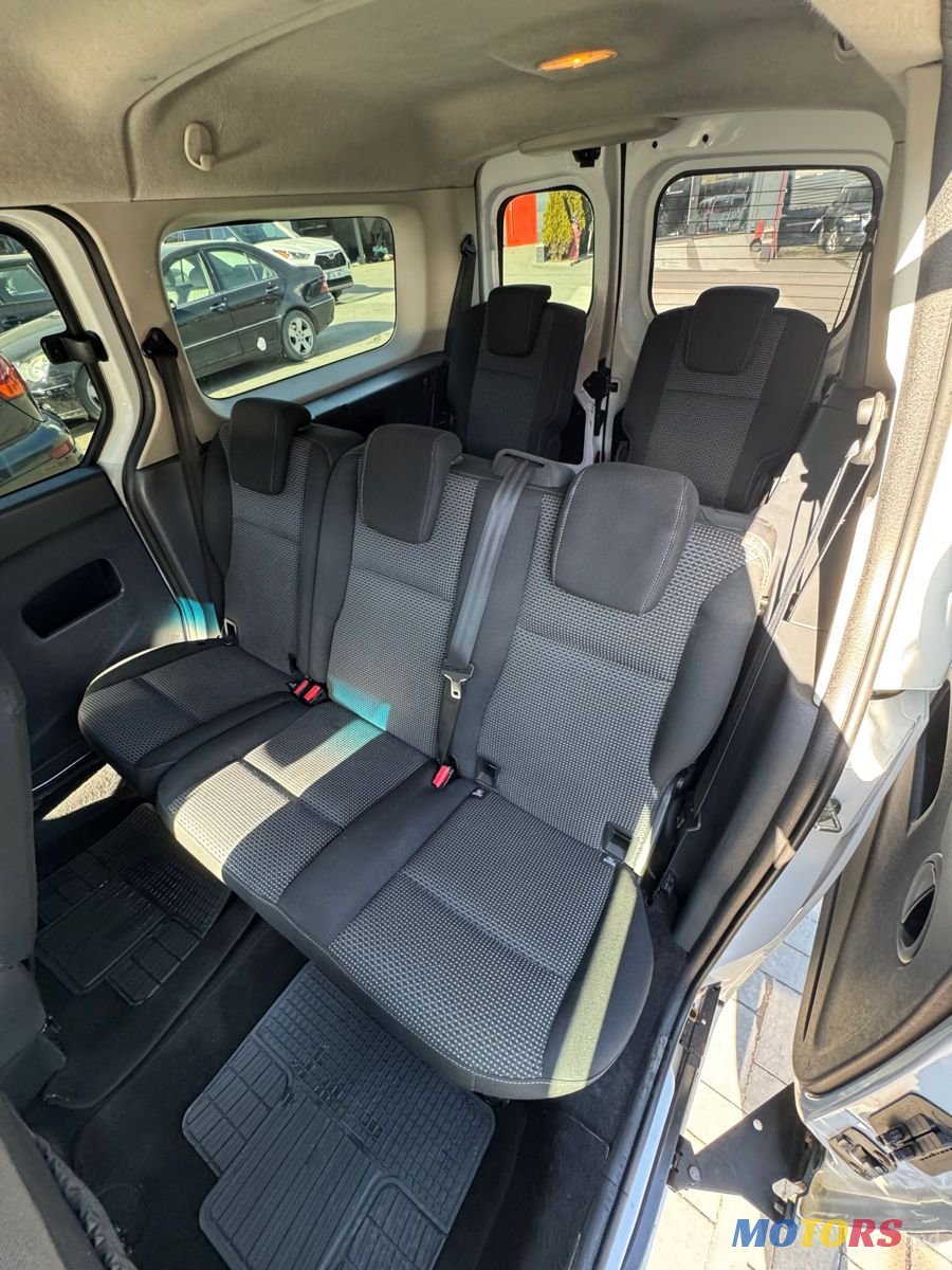 2015' Mercedes-Benz Citan photo #4