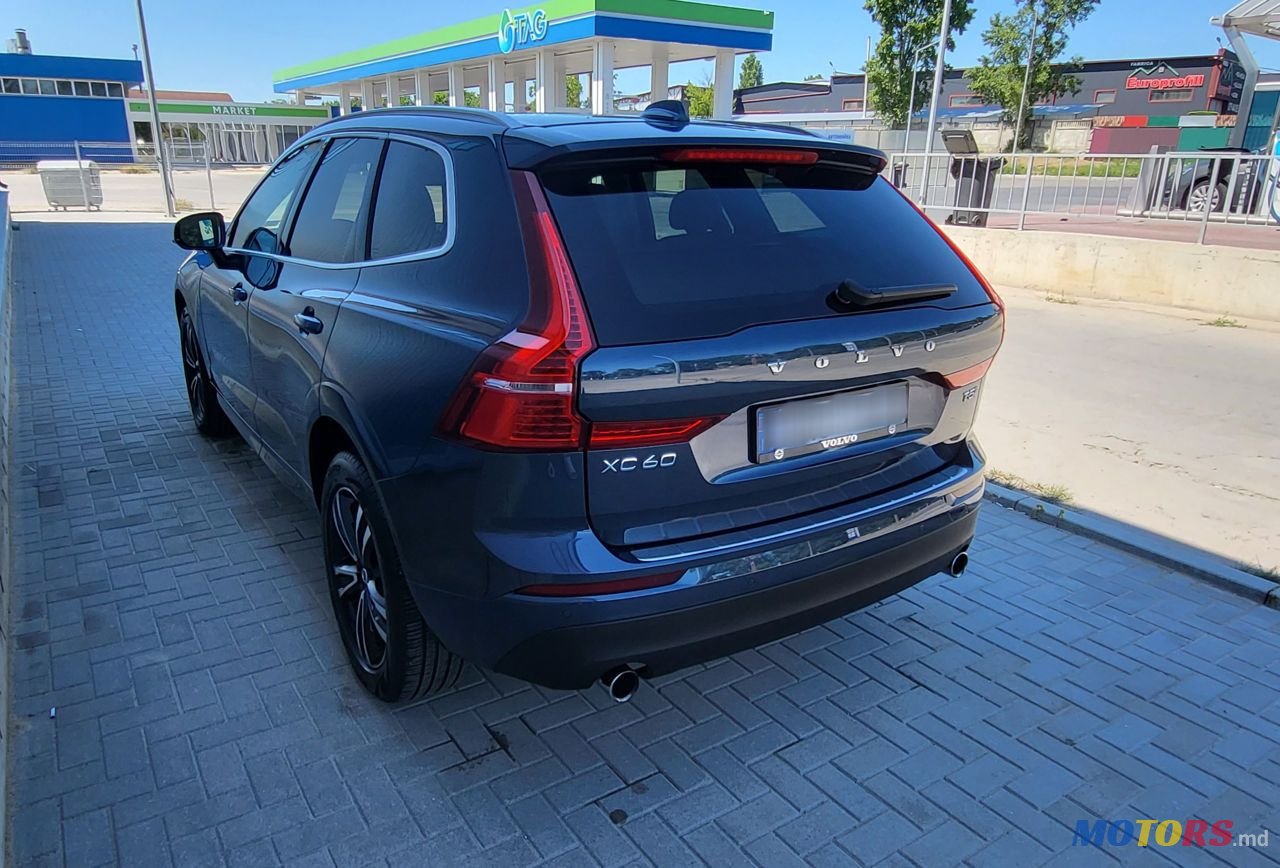 2020' Volvo XC60 photo #3