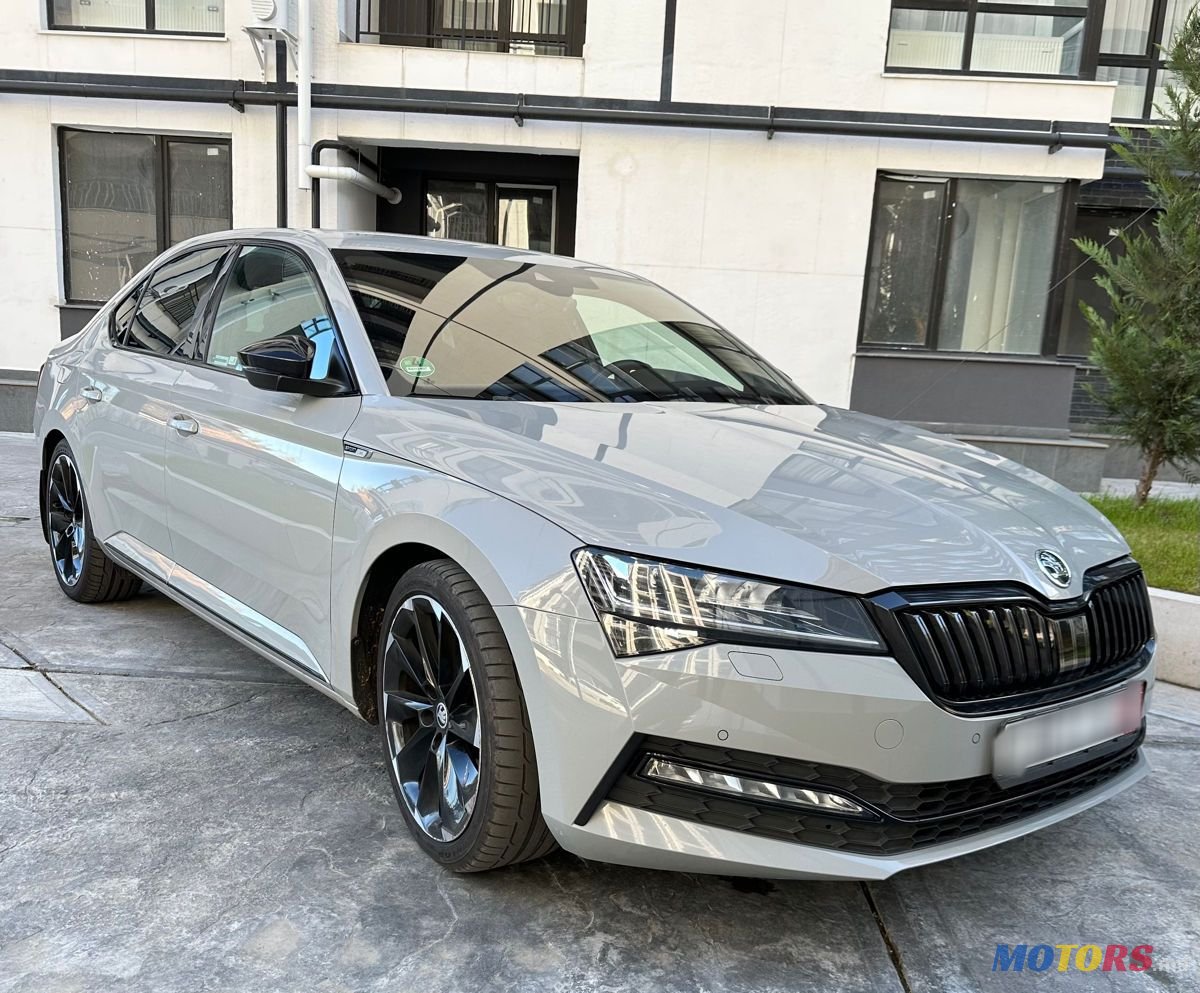 2020' Skoda Superb photo #1