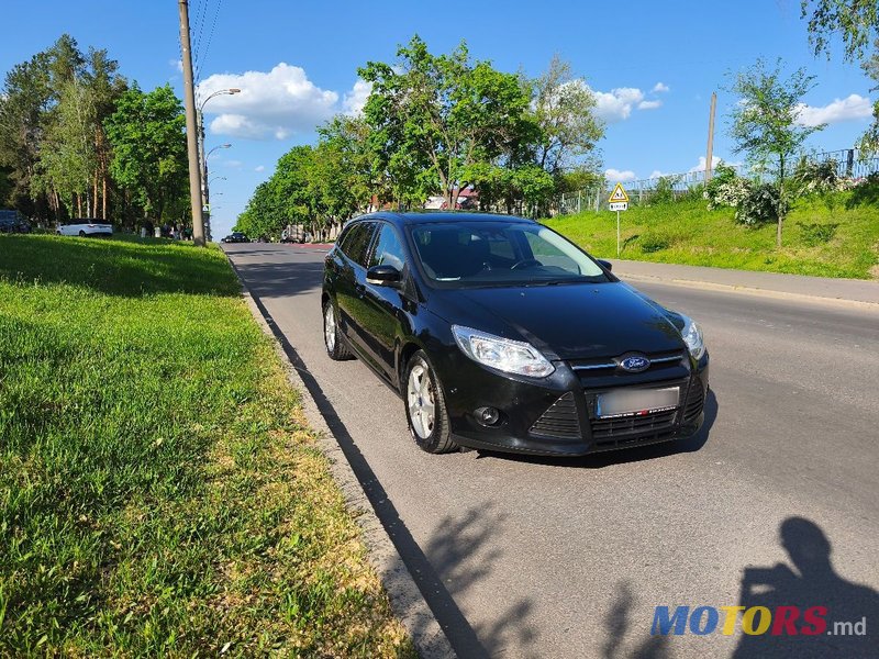 2013' Ford Focus photo #2