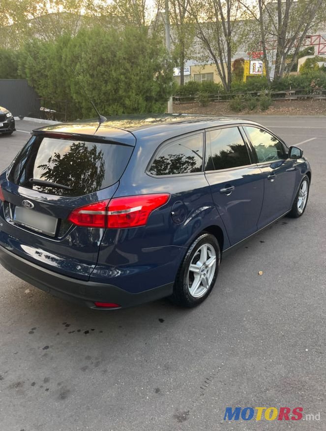 2016' Ford Focus photo #3