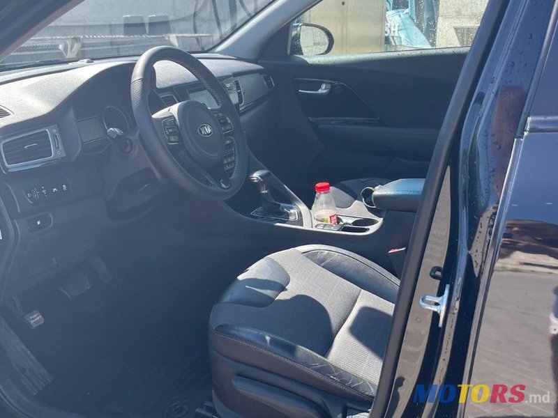 2016' Kia Niro photo #3