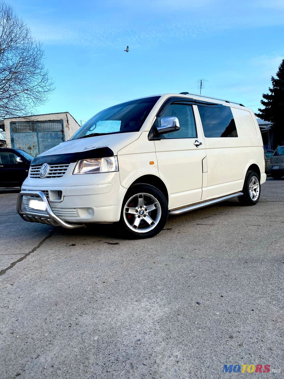 2005' Volkswagen Transporter photo #2