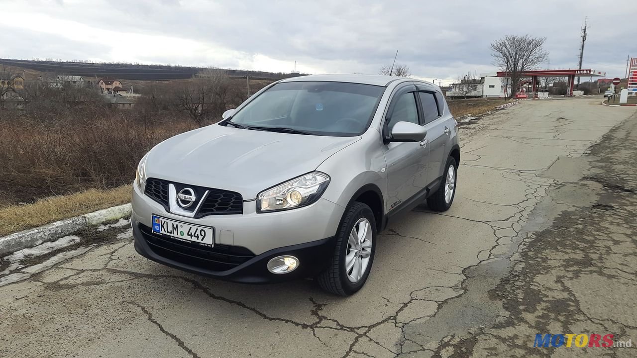 2011' Nissan Qashqai photo #2