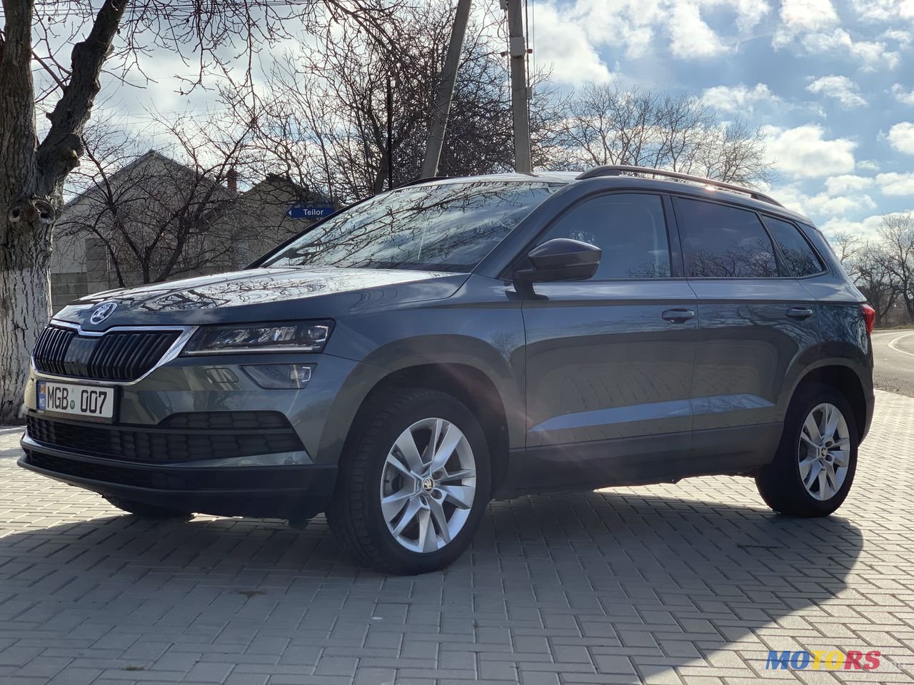 2019' Skoda Karoq photo #3
