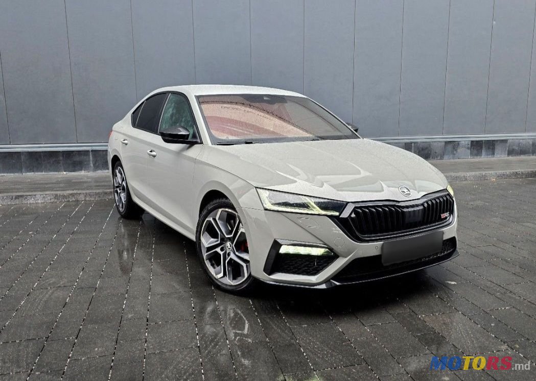 2020' Skoda Octavia photo #3