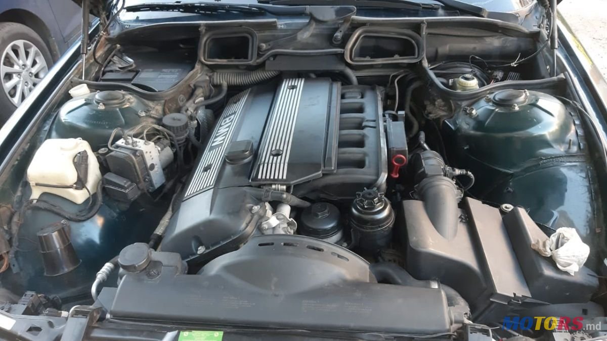 2000' BMW 7 Series photo #5