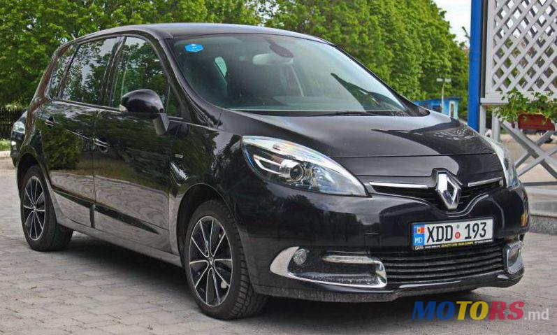 2013' Renault Scenic photo #1