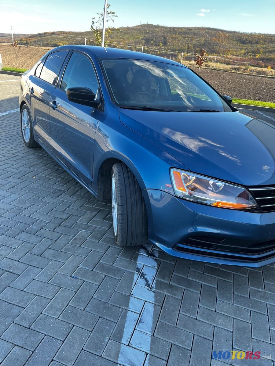 2016' Volkswagen Jetta photo #6