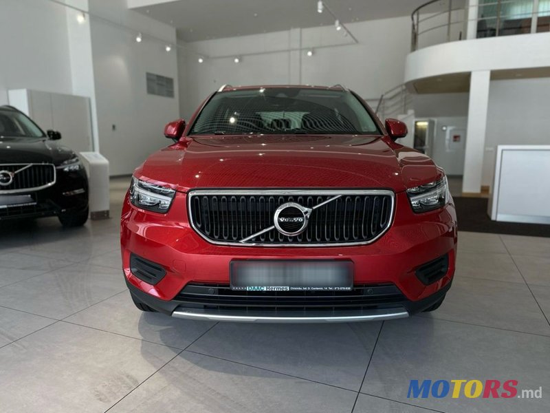 2019' Volvo XC40 photo #3