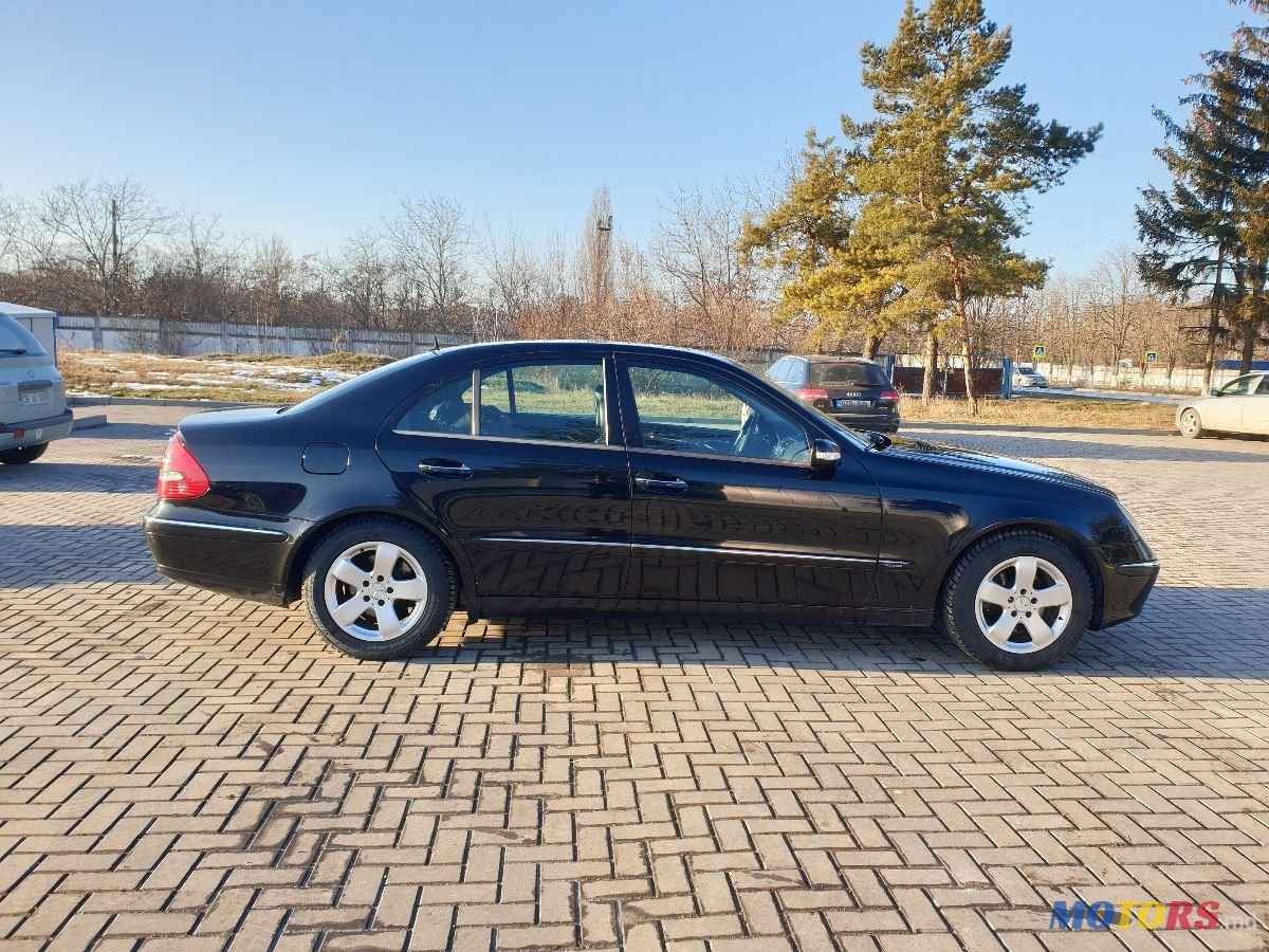 2003' Mercedes-Benz E-Class photo #6