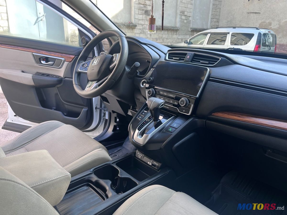 2020' Honda CR-V photo #6