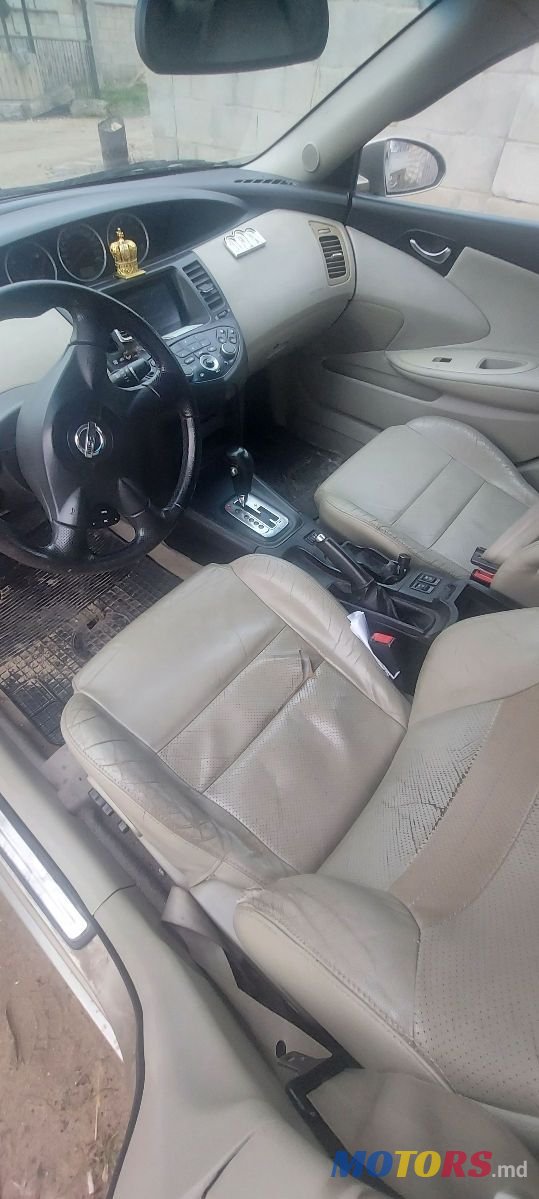 2003' Nissan Primera photo #4